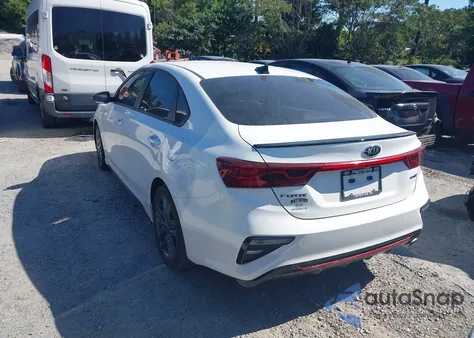 2020 Kia Forte Gt-Line z USA, uszkodzony, nr VIN 3KPF34AD4LE257281